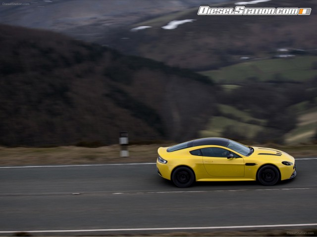 Aston Martin V12 Vantage S 2014 Picture #236 Aston Martin V12 Vantage S 2014 Picture #236